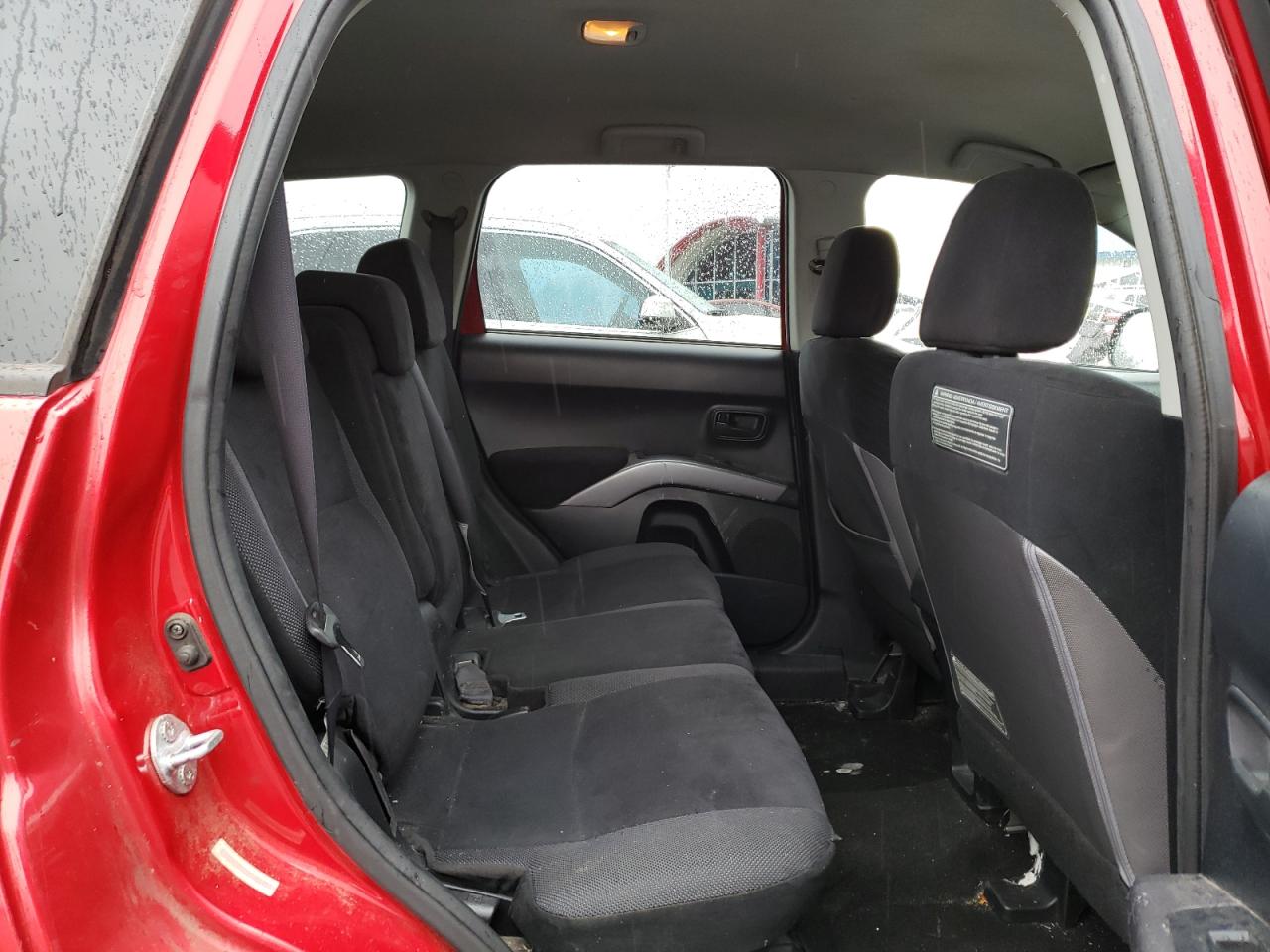 Photo 6 from auction – 2008 MITSUBISHI OUTLANDER with VIN JA4MT31X38Z014403
