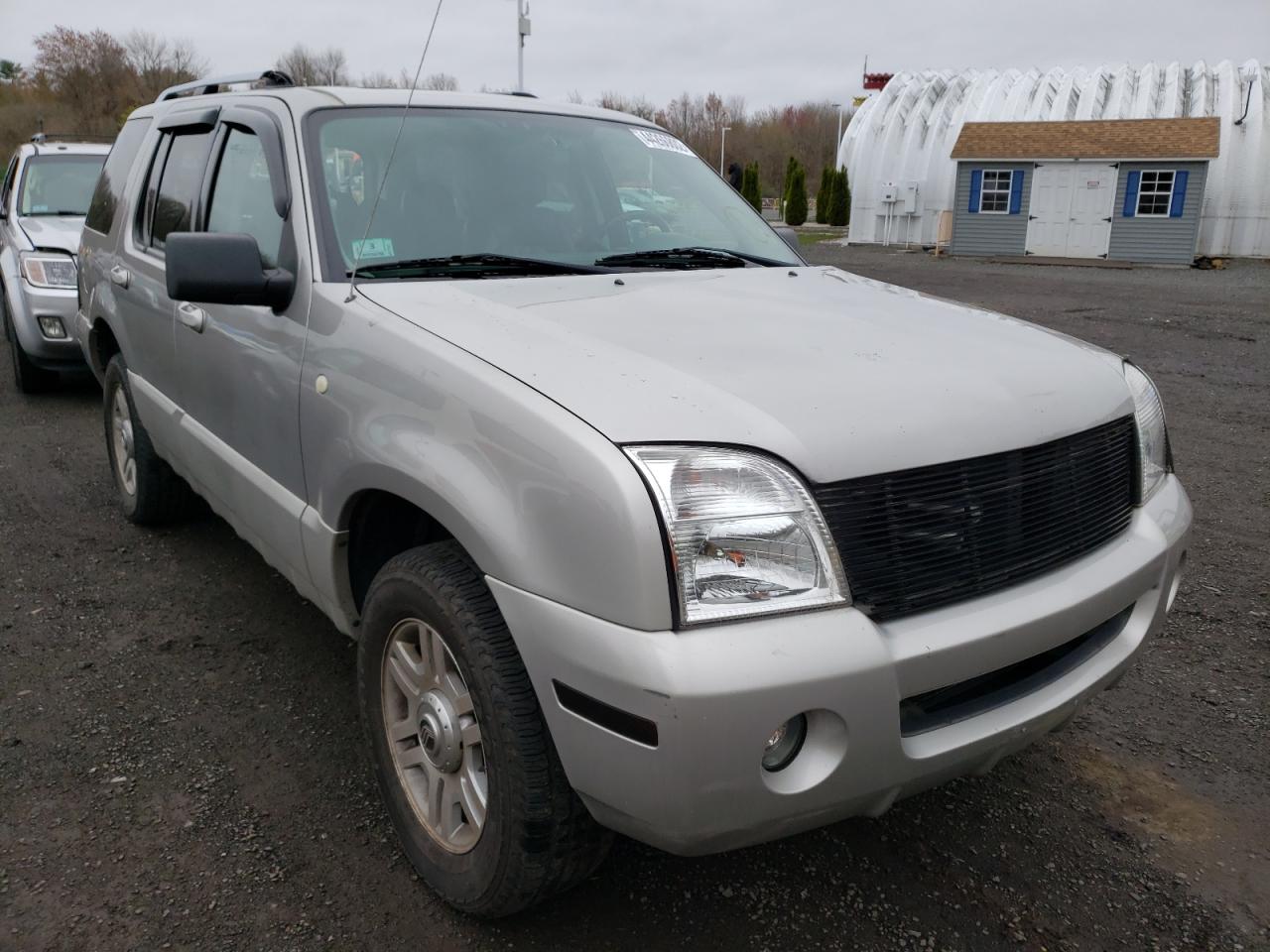 MERCURY MOUNTAINEE 2003 with VIN 4M2DU86W53ZJ37803 - Photo from auction
