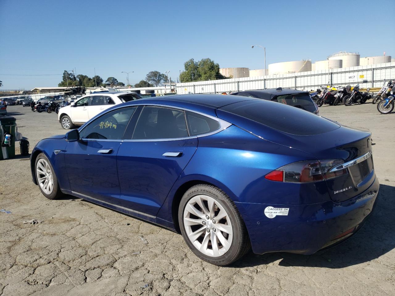 Photo 3 from auction – 2016 TESLA MODEL S with VIN 5YJSA1E20GF160591