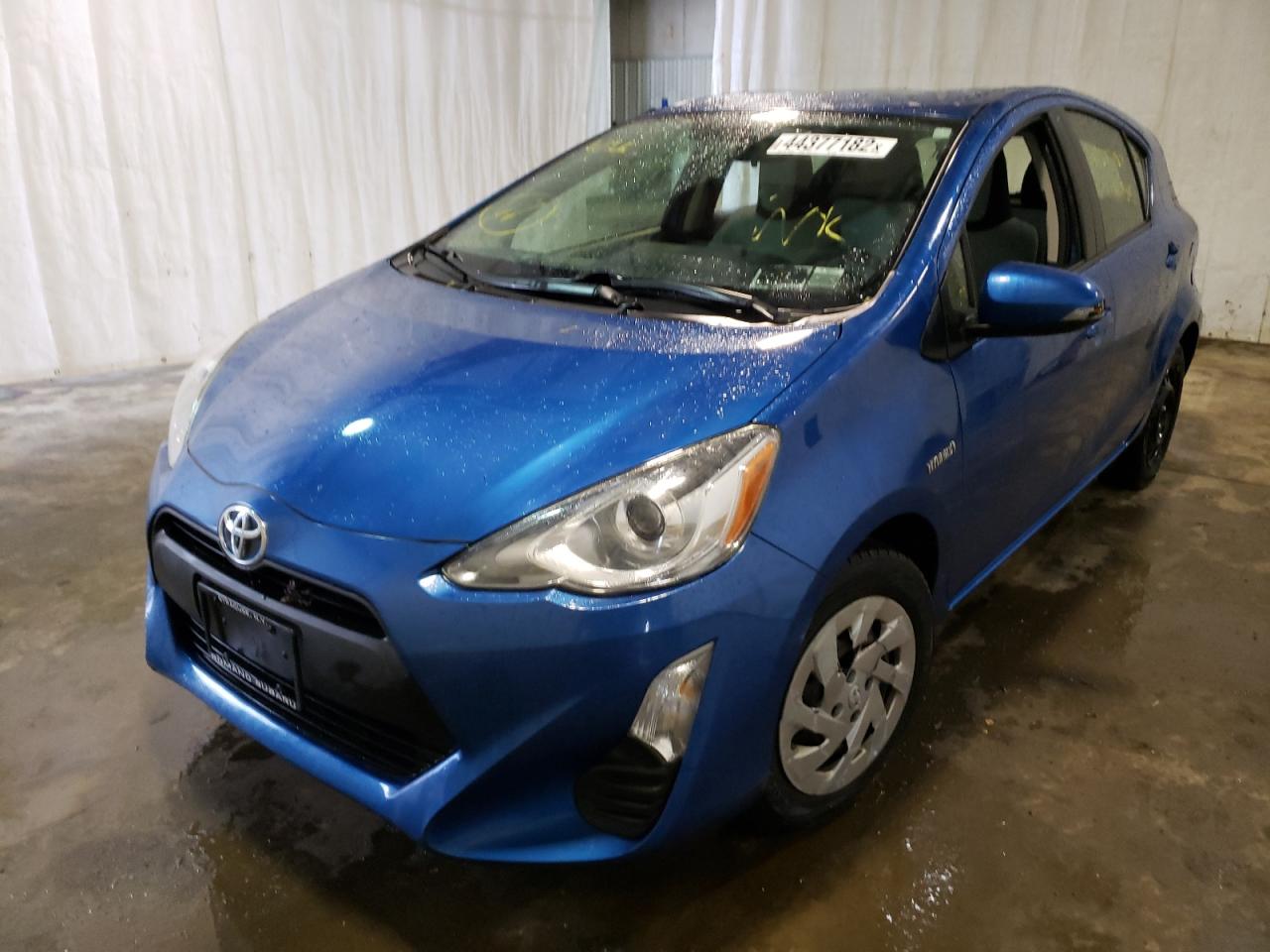 Photo 2 from auction – 2016 TOYOTA PRIUS C with VIN JTDKDTB35G1120810