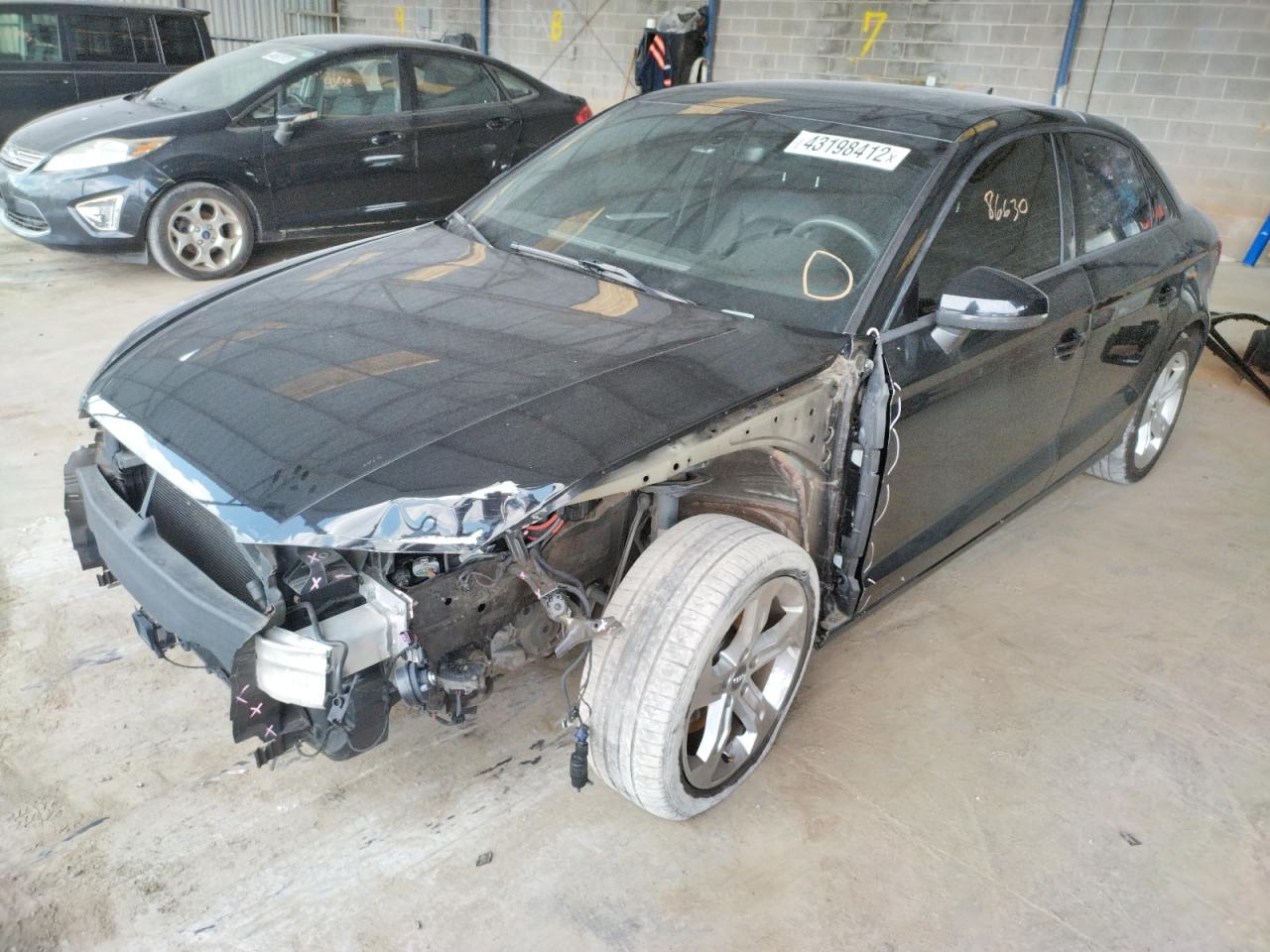 Photo 2 from auction – 2017 AUDI A3 PREMIUM with VIN WAUAUGFF5H1067127