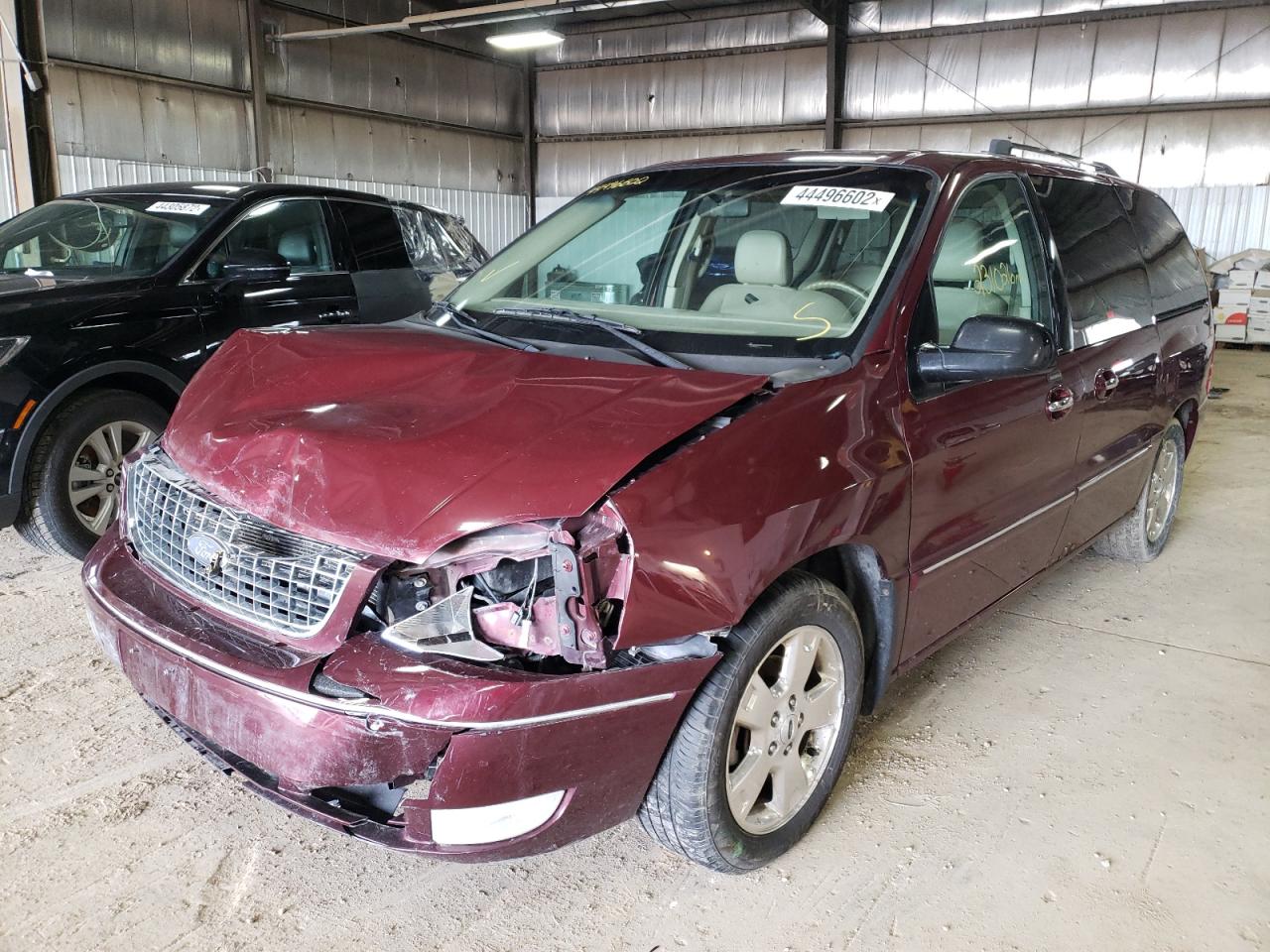 Photo 2 from auction – 2006 FORD FREESTAR L with VIN 2FMDA58246BA11619