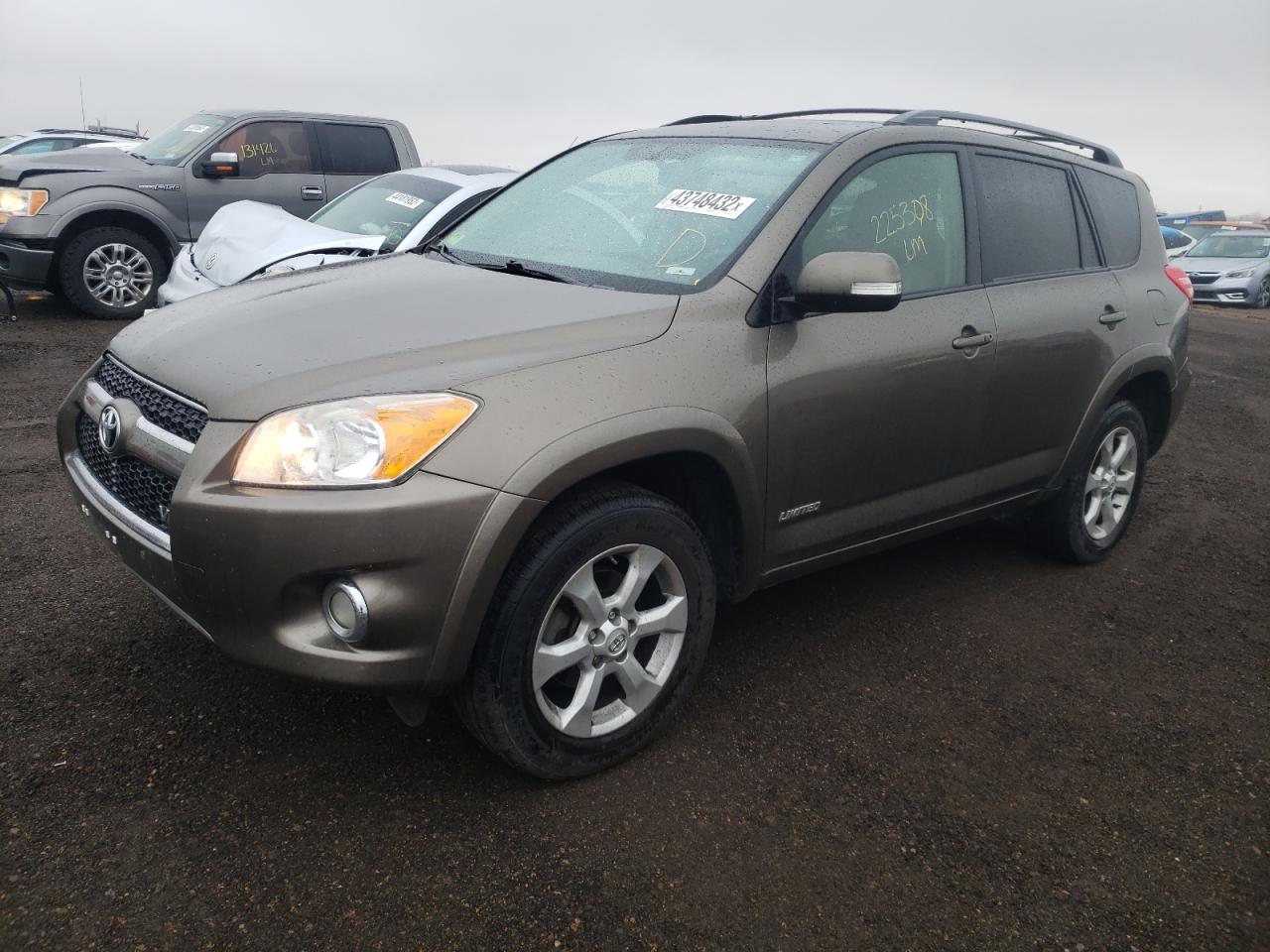 Photo 2 from auction – 2012 TOYOTA RAV4 LIMIT with VIN 2T3DK4DV6CW067856