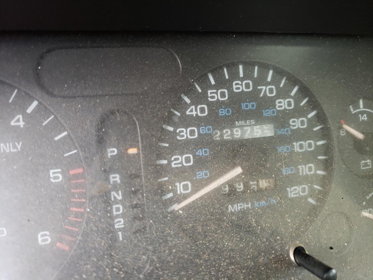 Photo 8 from auction – 1994 DODGE RAM 1500 with VIN 1B7HC16Z8RS707077
