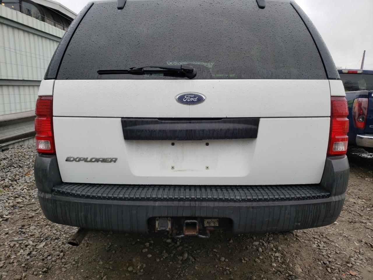 Photo 9 from auction – 2004 FORD EXPLORER with VIN 1FMZU72E74UB69830