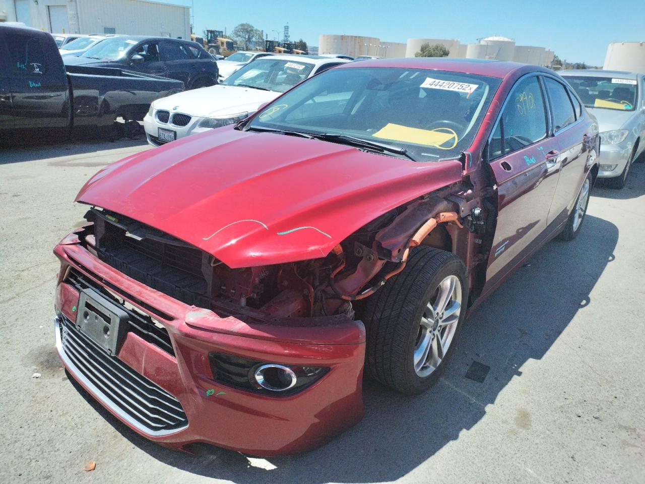 Photo 2 from auction – 2016 FORD FUSION TIT with VIN 3FA6P0SU8GR187641