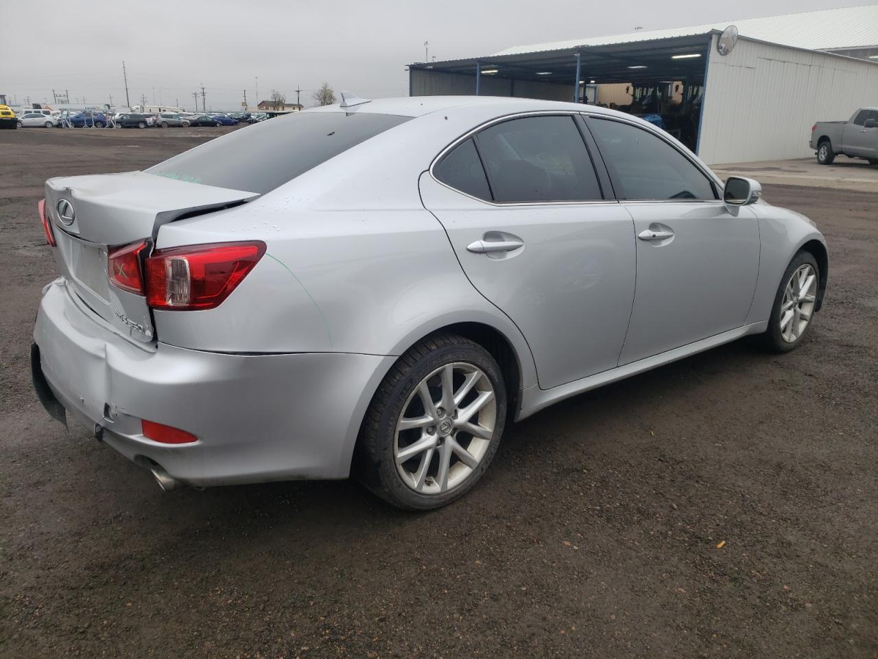 Photo 4 from auction – 2011 LEXUS IS 350 with VIN JTHCE5C20B5000917