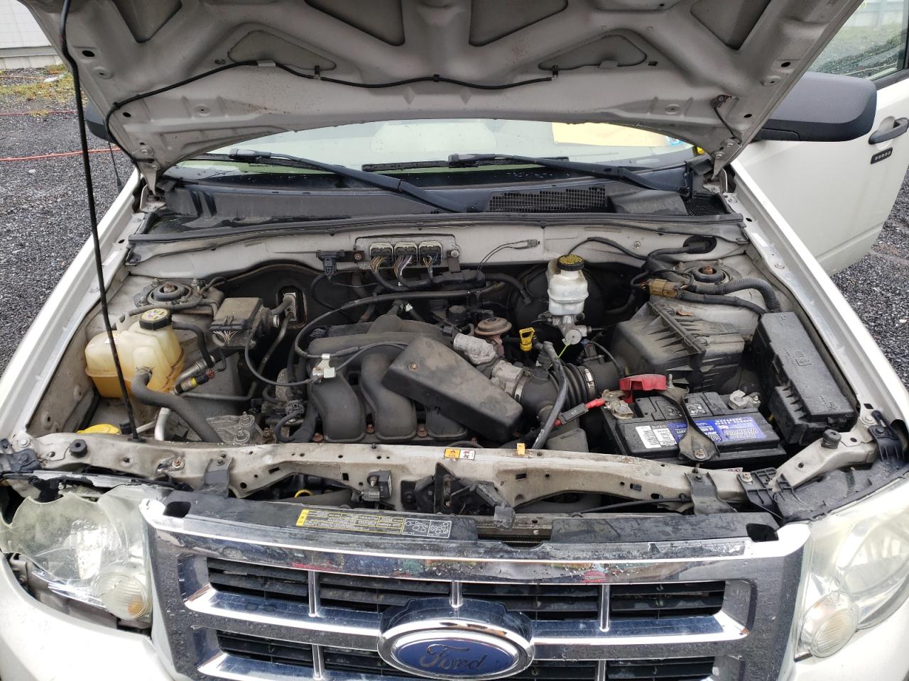 Photo 7 from auction – 2008 FORD ESCAPE XLT with VIN 1FMCU93108KA61628