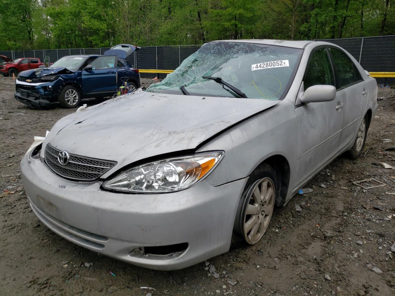 Photo 2 from auction – 2003 TOYOTA CAMRY LE with VIN 4T1BF30K13U041868