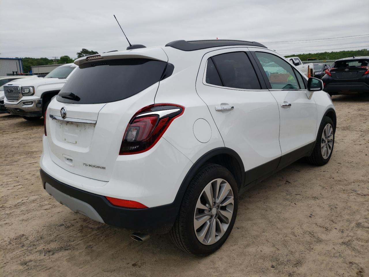 Photo 4 from auction – 2020 BUICK ENCORE PRE with VIN KL4CJASB9LB009085