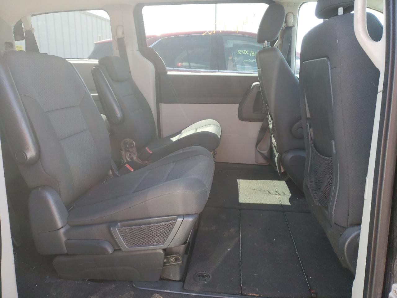 Zdjęcie 6 z aukcji – 2010 DODGE GRAND CARA z VIN 2D4RN5D1XAR118642