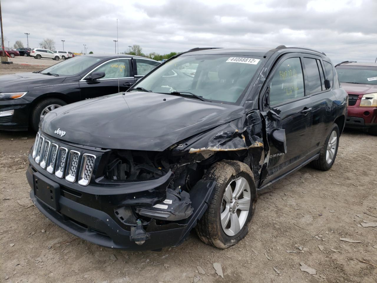 Photo 2 from auction – 2015 JEEP COMPASS LA with VIN 1C4NJDEB7FD169129