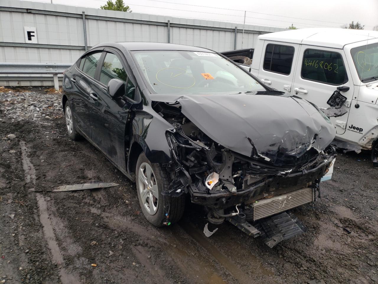 CHEVROLET CRUZE LS 2018 with VIN 1G1BC5SM8J7209632 - Photo from auction
