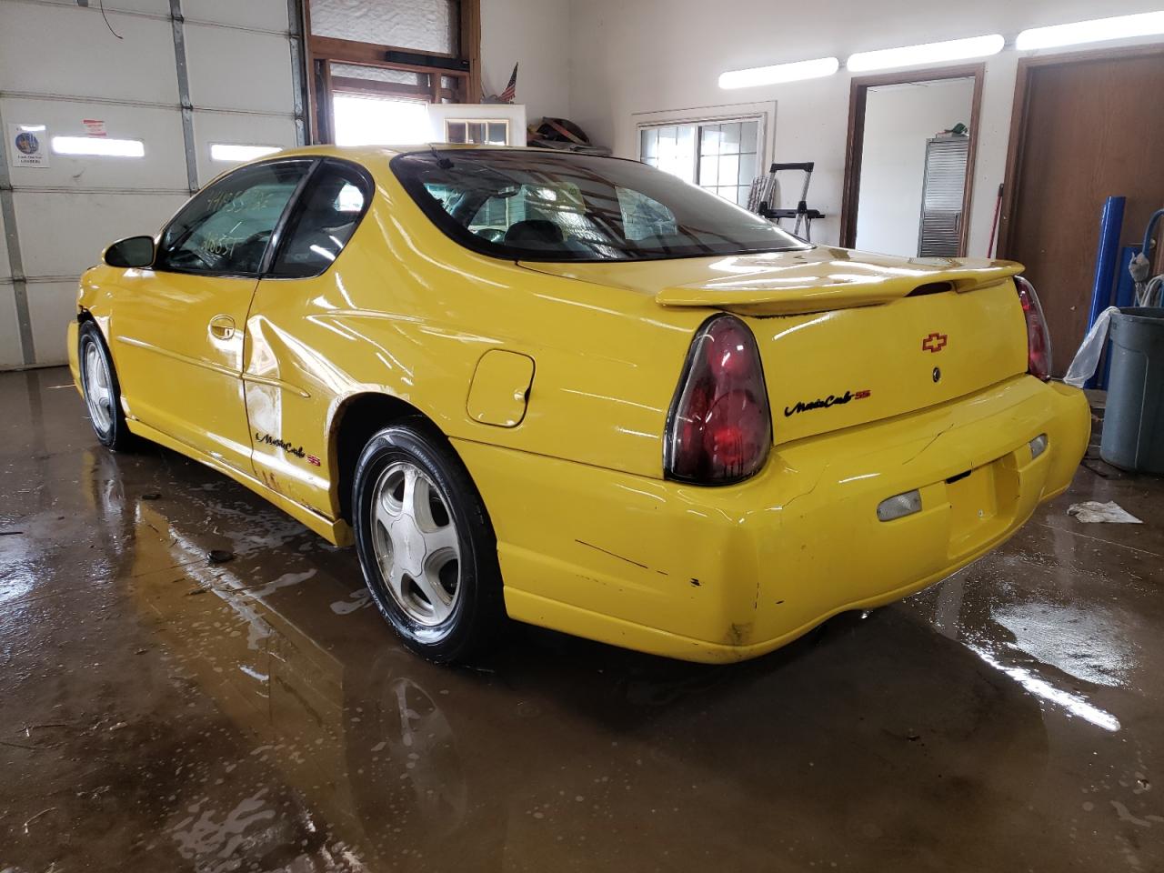 Photo 3 from auction – 2002 CHEVROLET MONTE CARL with VIN 2G1WX15K329387828