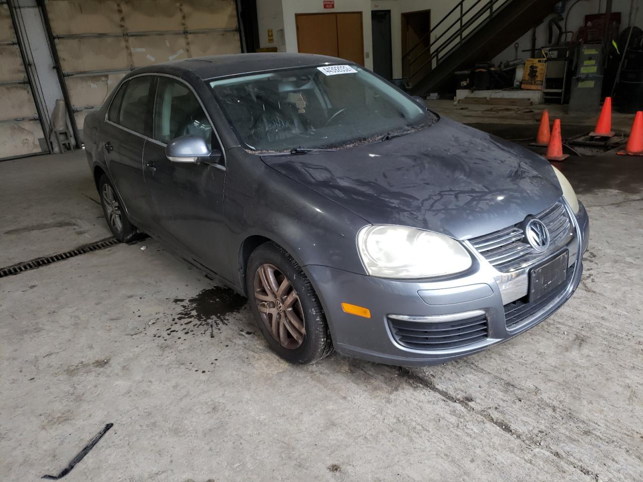 Photo 1 from auction – 2005 VOLKSWAGEN NEW JETTA with VIN 3VWDF71K65M604680