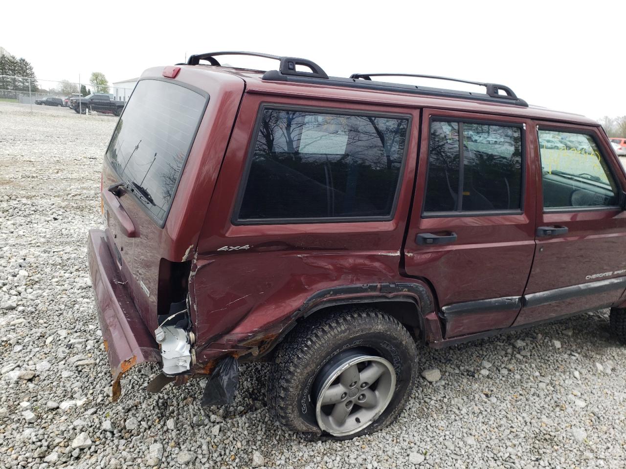 Photo 20 from auction – 2001 JEEP CHEROKEE S with VIN 1J4FF48S01L628639