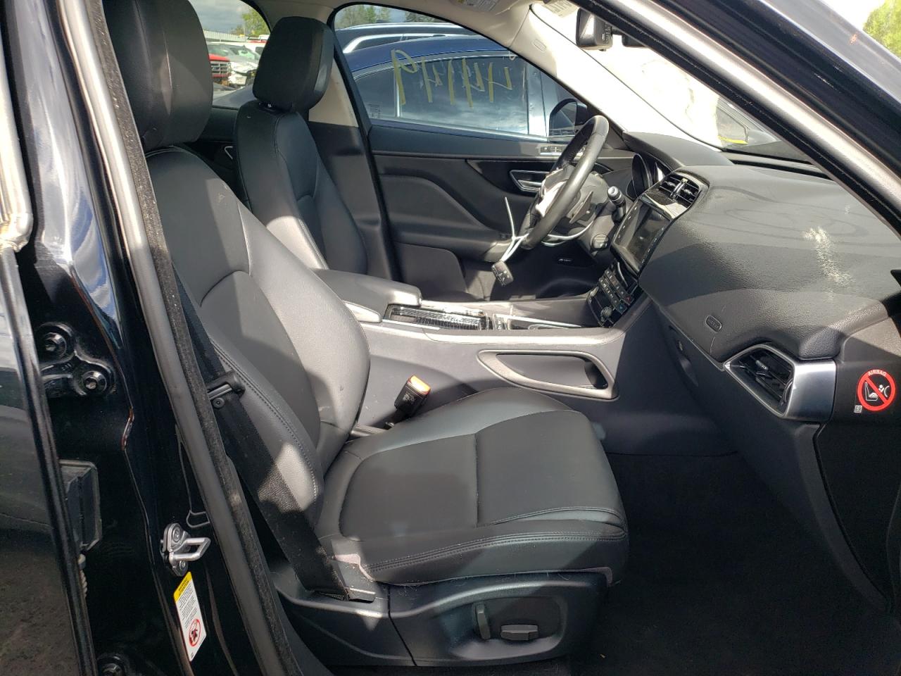 Photo 5 from auction – 2018 JAGUAR F-PACE PRE with VIN SADCJ2FN2JA283476