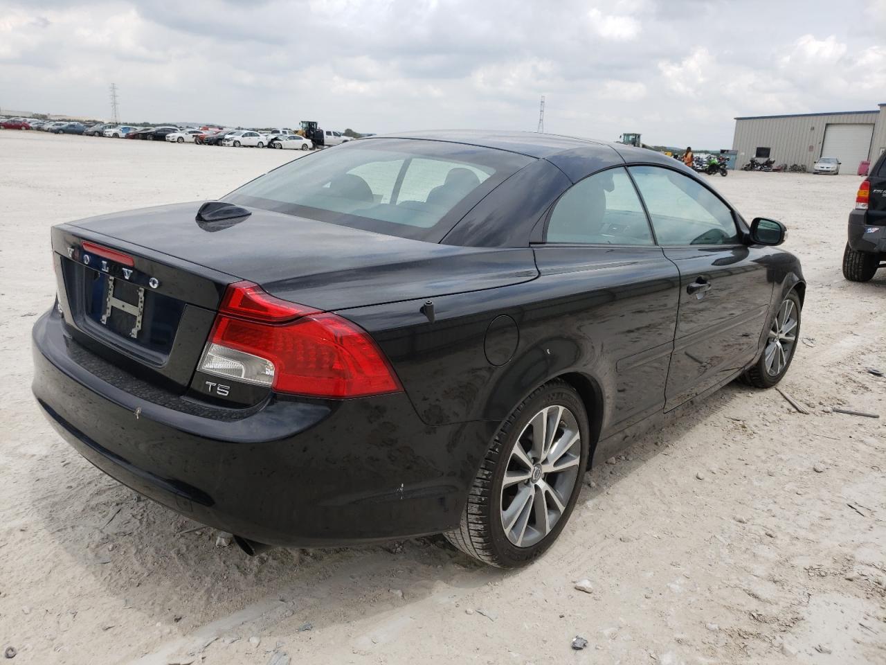 Foto 4 de la subasta – 2012 VOLVO C70 T5 con VIN YV1672MC9CJ129174
