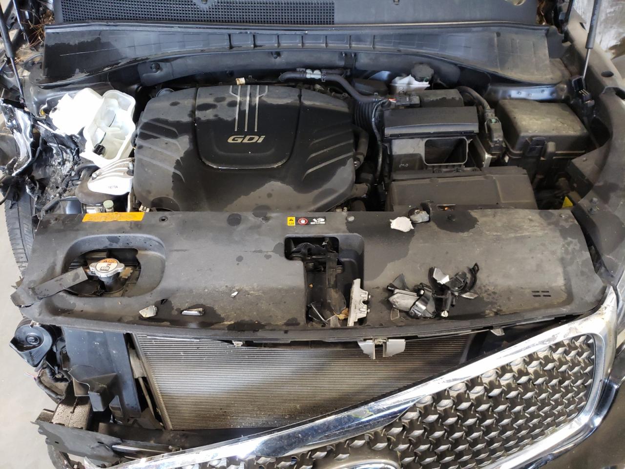 Photo 7 from auction – 2017 KIA SORENTO SX with VIN 5XYPK4A58HG312535
