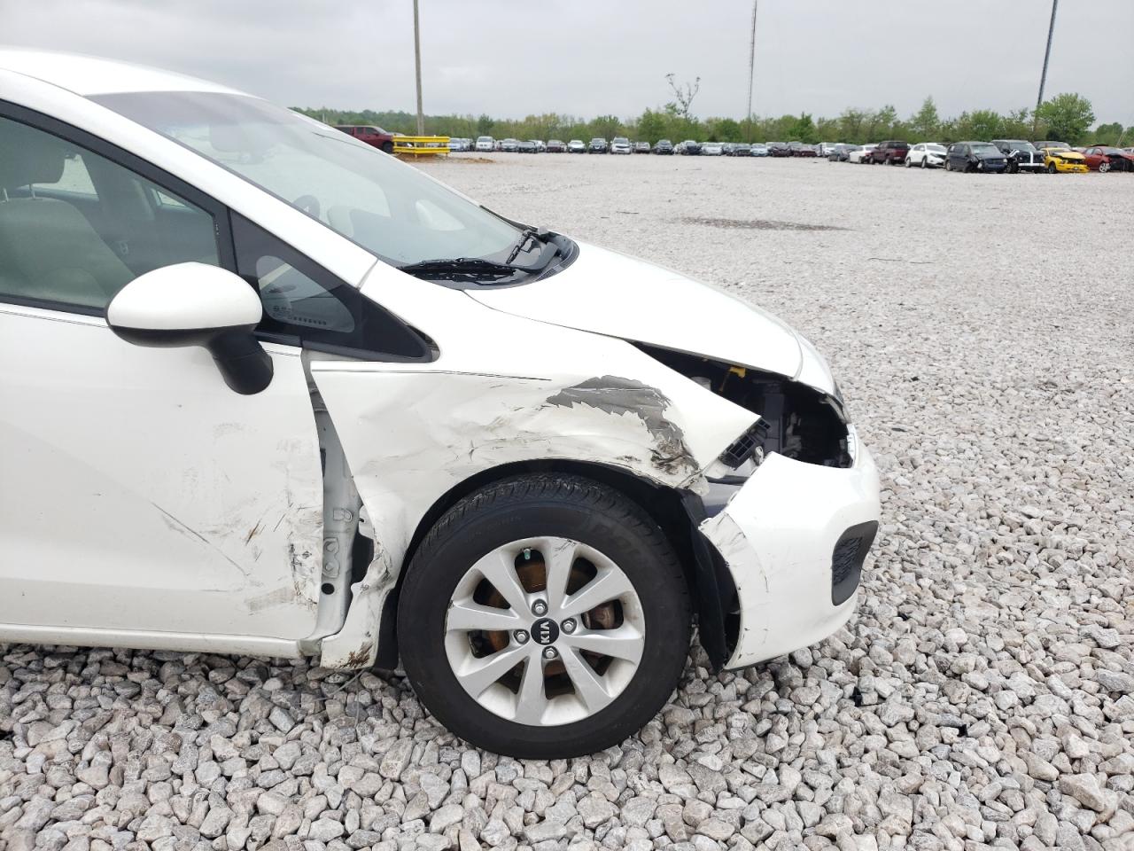 Photo 9 from auction – 2012 KIA RIO EX with VIN KNADN5A35C6081326