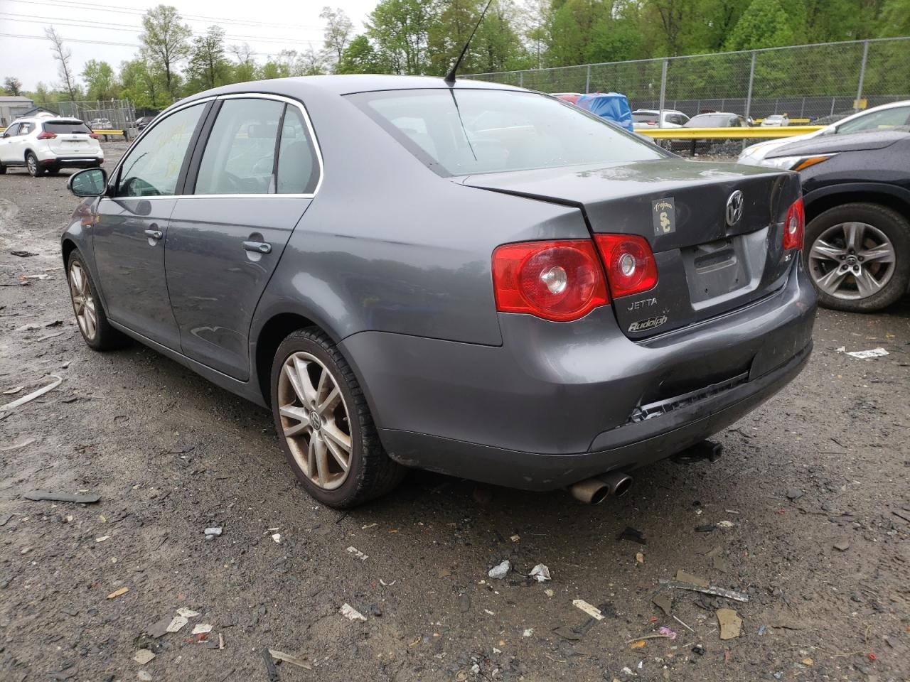 Photo 3 from auction – 2007 VOLKSWAGEN JETTA WOLF with VIN 3VWEG71K37M112872