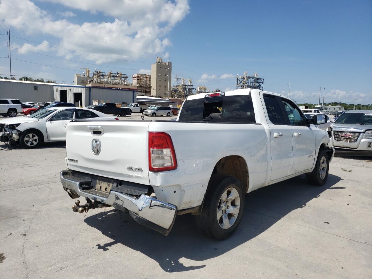 Photo 4 from auction – 2019 RAM 1500 BIG H with VIN 1C6SRFBT0KN667561
