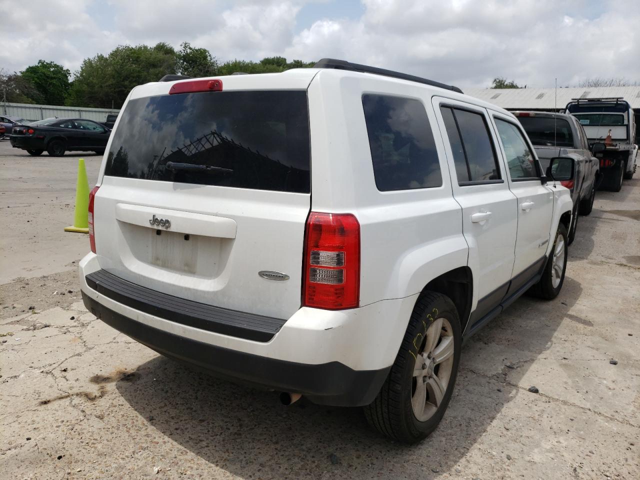 Photo 14 from auction – 2016 JEEP PATRIOT LA with VIN 1C4NJPFA1GD633315