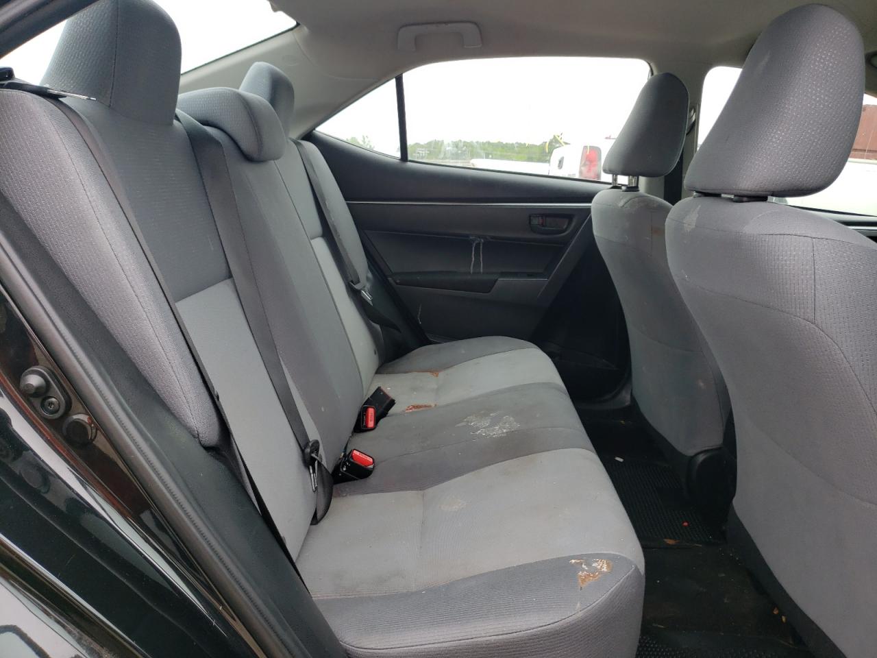 Photo 6 from auction – 2015 TOYOTA COROLLA L with VIN 5YFBURHE4FP199697