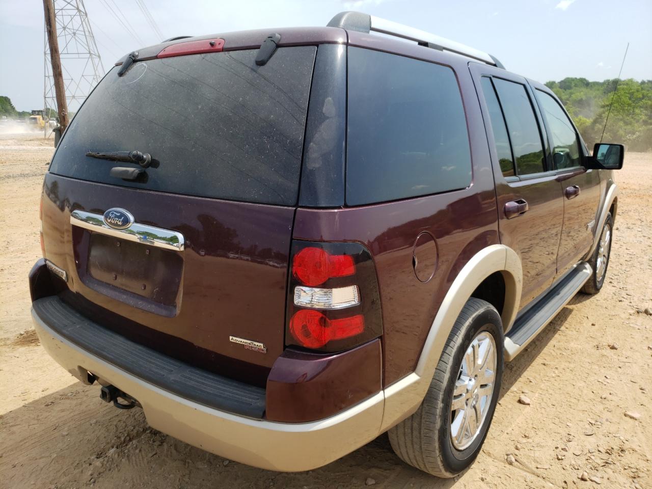 Photo 4 from auction – 2007 FORD EXPLORER E with VIN 1FMEU74E47UA72312