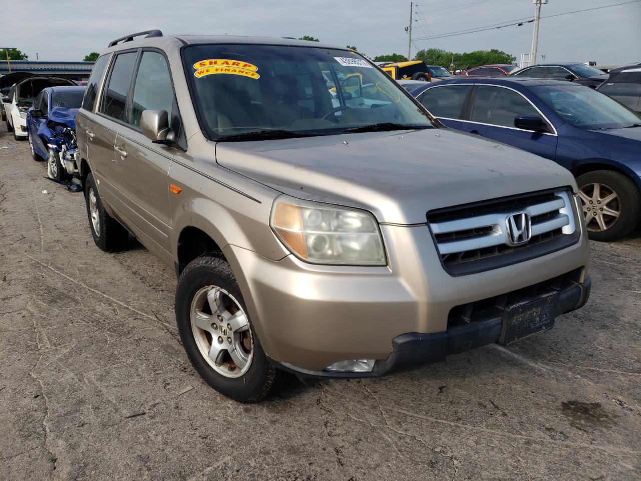 HONDA PILOT EX 2006 with VIN 2HKYF18596H531765 - Photo from auction