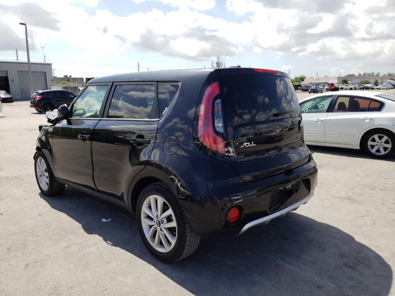 Снимка 3 от търг – 2018 KIA SOUL + с VIN KNDJP3A52J7900600