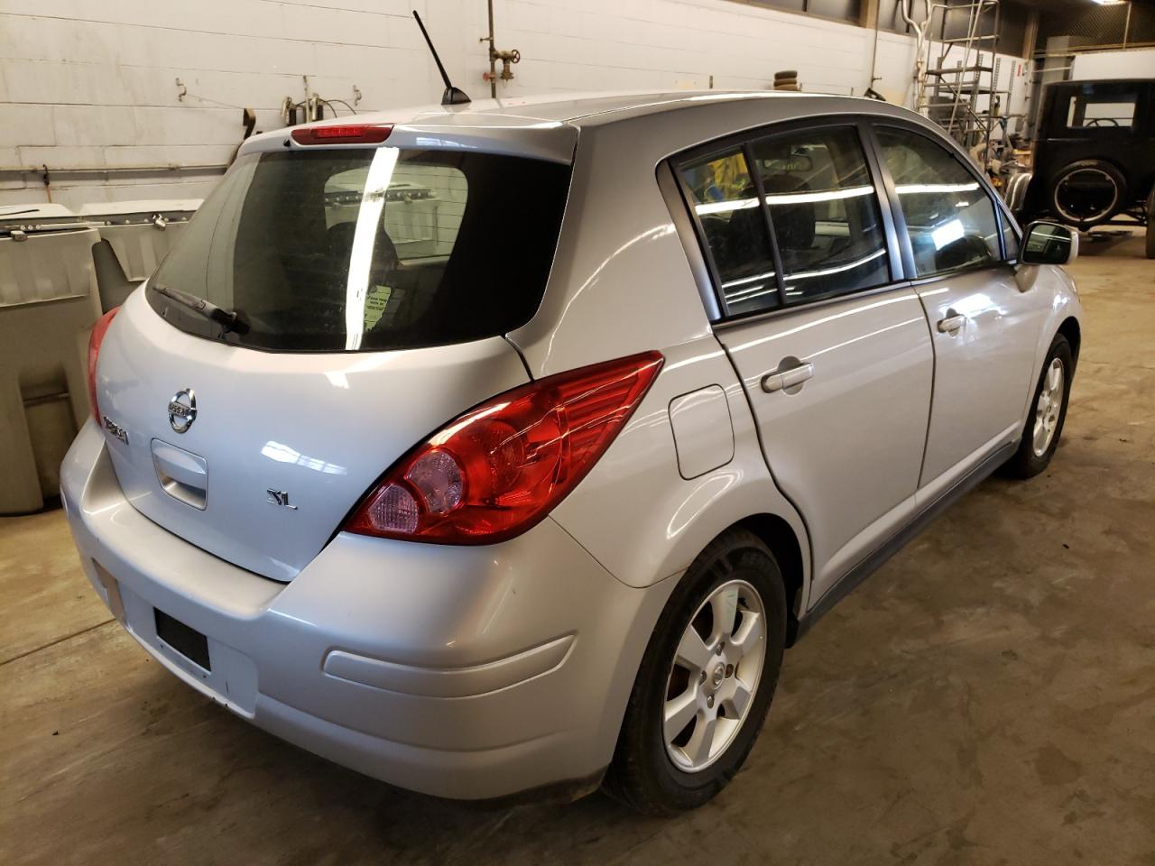 Photo 4 from auction – 2009 NISSAN VERSA S with VIN 3N1BC13E29L413067
