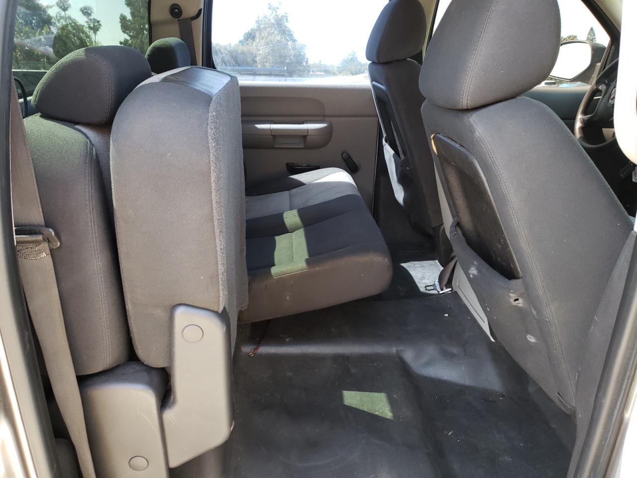 Photo 6 from auction – 2007 GMC NEW SIERRA with VIN 2GTEC13C071502630