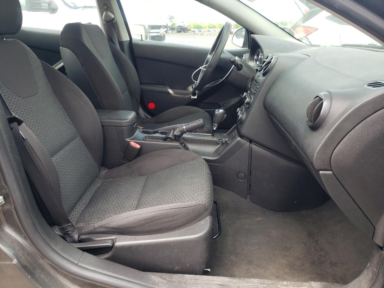 Photo 5 from auction – 2007 PONTIAC G6 BASE with VIN 1G2ZG57N474185680