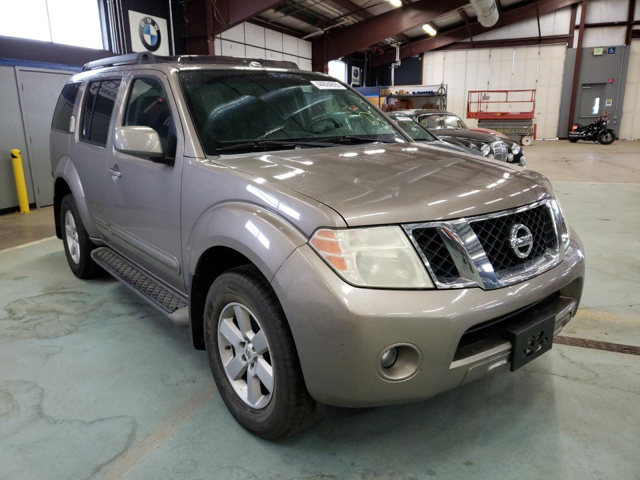NISSAN PATHFINDER 2008 with VIN 5N1AR18B68C646770 - Photo from auction