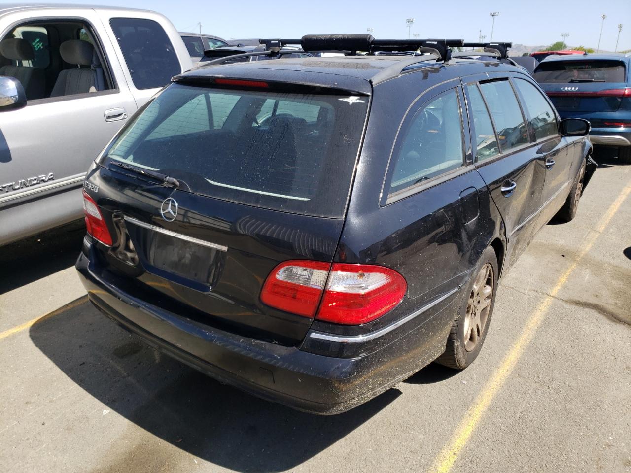 Photo 4 from auction – 2004 MERCEDES-BENZ E 320 with VIN WDBUH65JX4A376170
