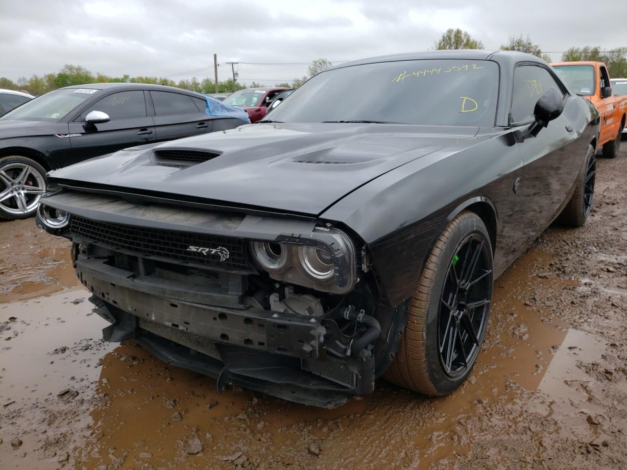 Photo 2 from auction – 2018 DODGE CHALLENGER with VIN 2C3CDZC94JH327549