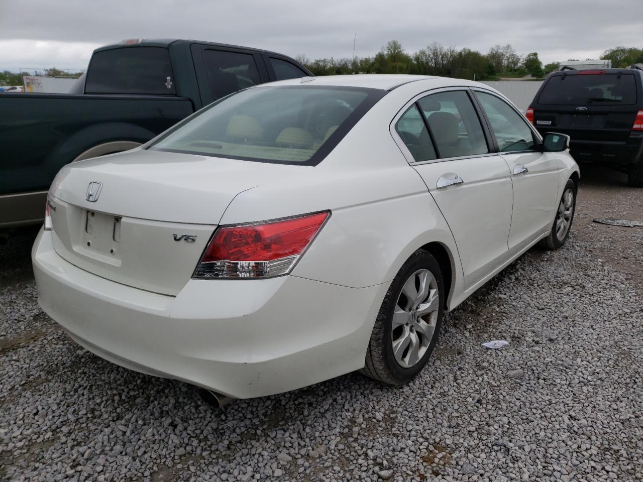Photo 4 from auction – 2010 HONDA ACCORD EXL with VIN 5KBCP3F8XAB018971