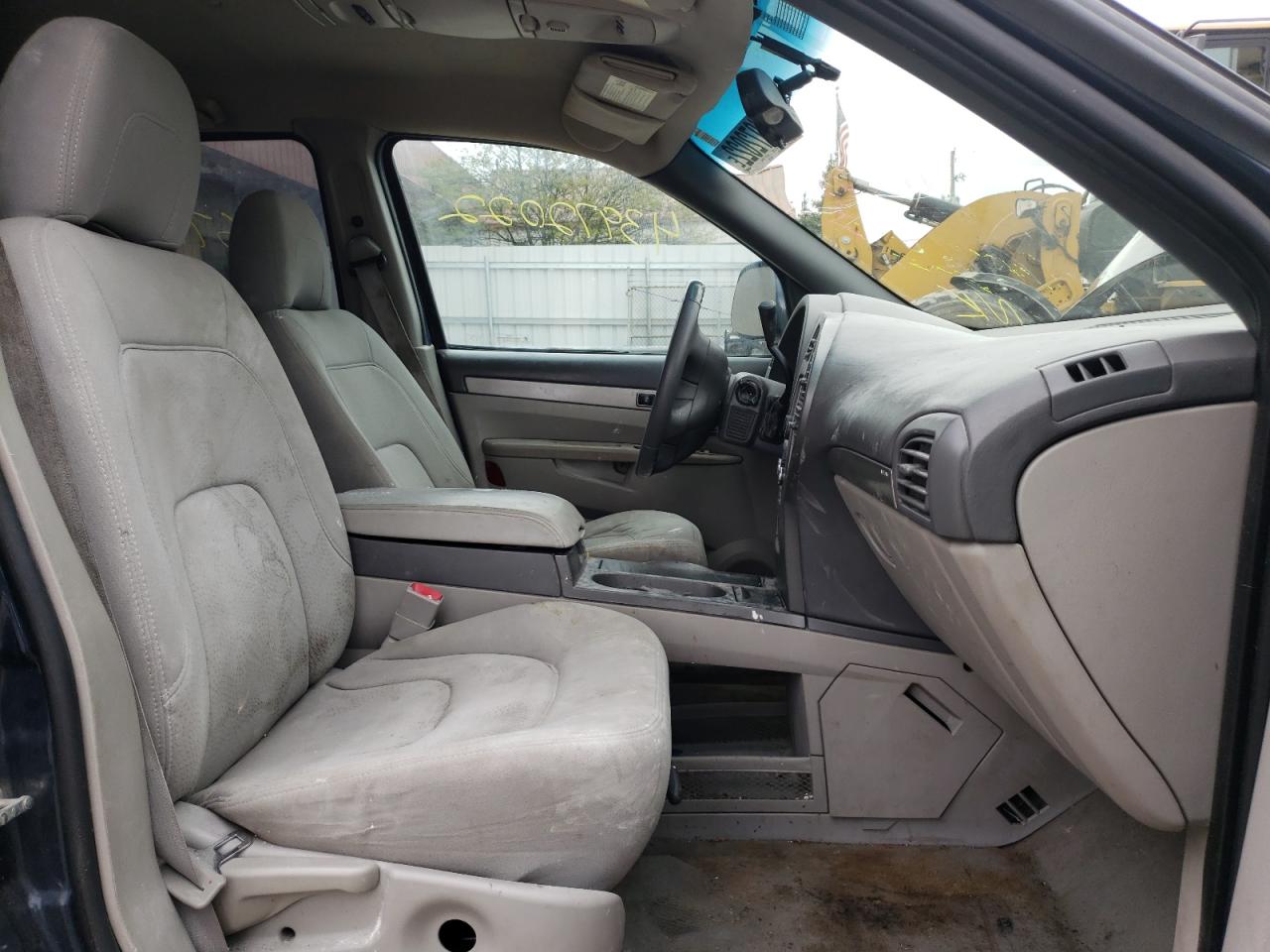 Photo 5 from auction – 2005 BUICK RENDEZVOUS with VIN 3G5DA03EX5S513964