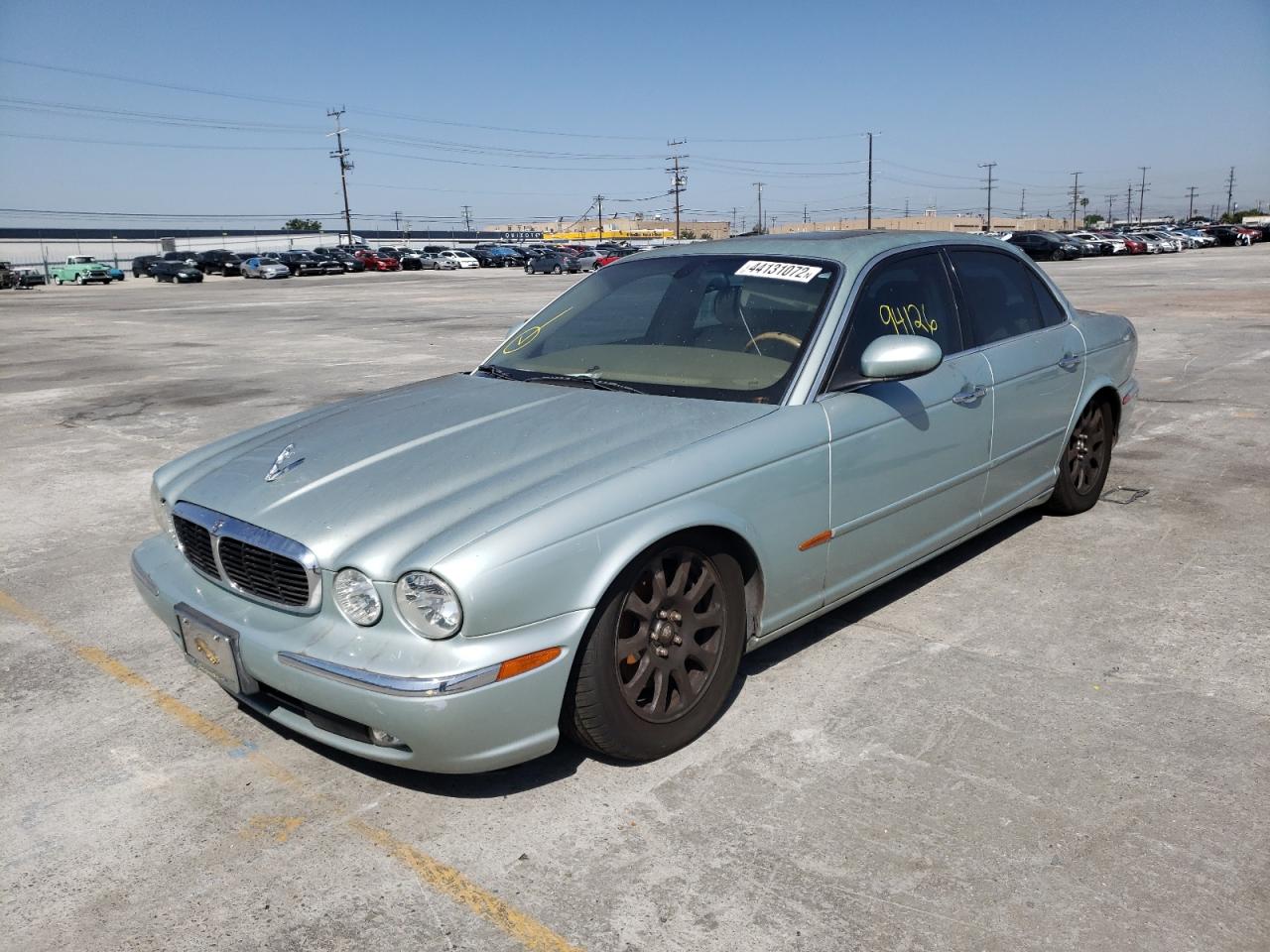Photo 2 from auction – 2004 JAGUAR XJ8 with VIN SAJEA71CX4SG08093