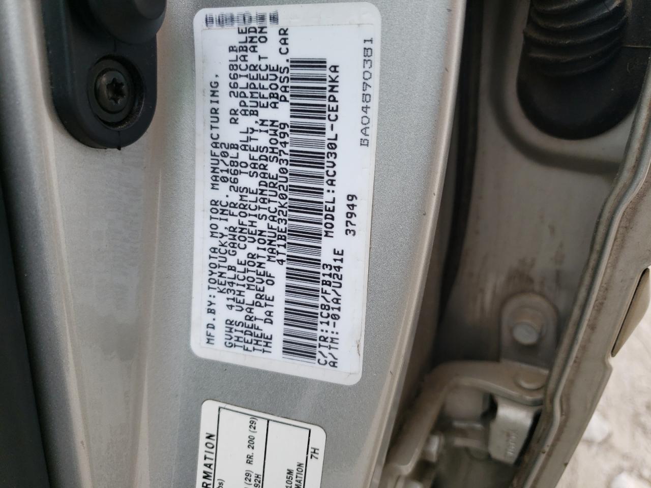 Photo 10 from auction – 2002 TOYOTA CAMRY LE with VIN 4T1BE32K02U037499