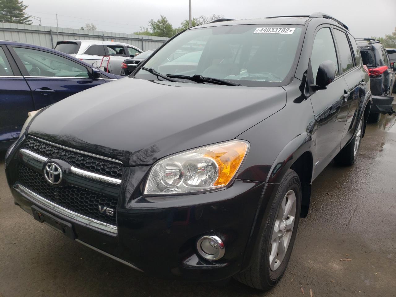 Photo 2 from auction – 2011 TOYOTA RAV4 LIMIT with VIN 2T3DK4DV1BW040904