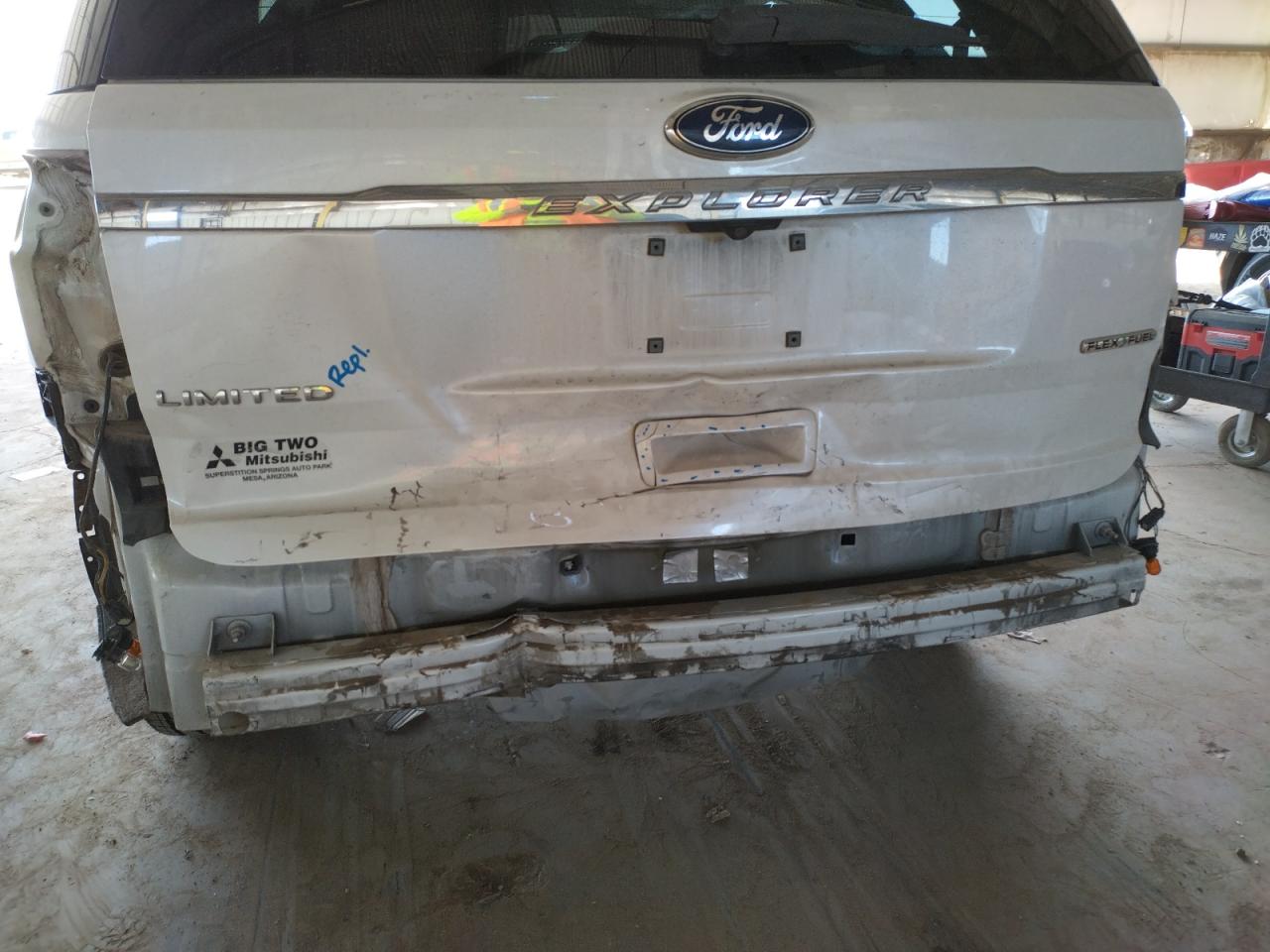 Photo 9 from auction – 2014 FORD EXPLORER L with VIN 1FM5K7F81EGB69413