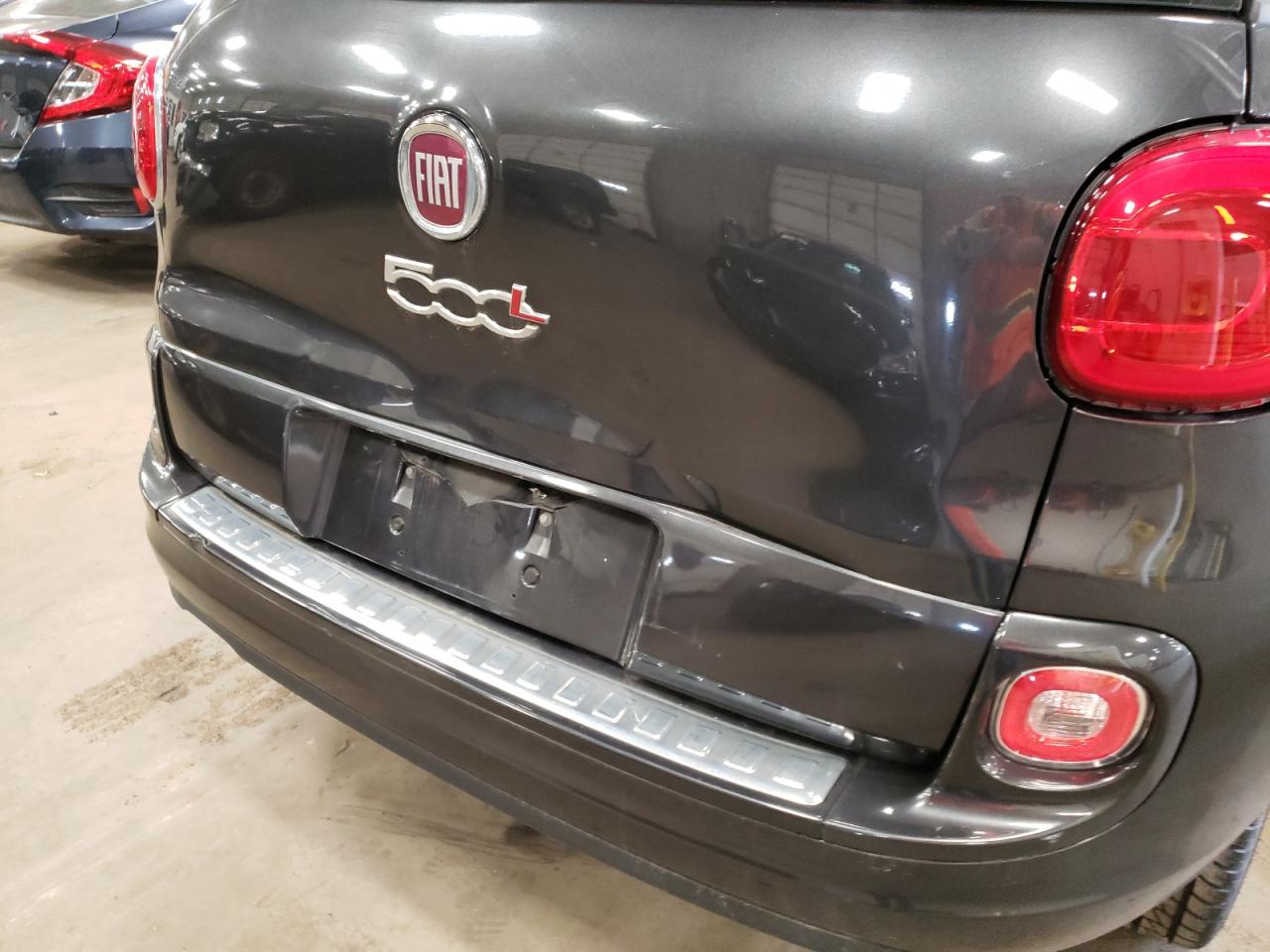 Photo 9 from auction – 2015 FIAT 500L POP with VIN ZFBCFAAH0FZ031391