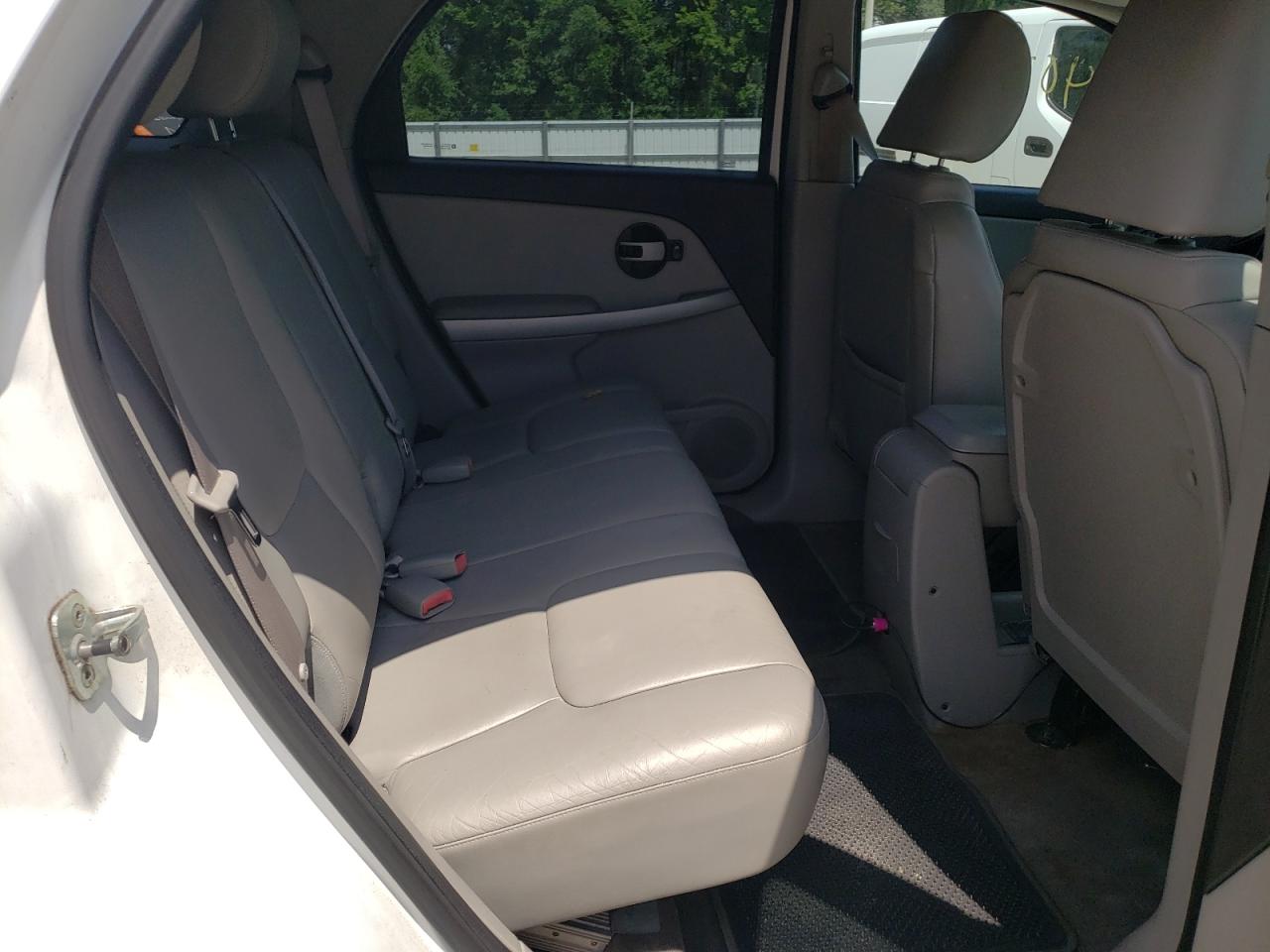 Photo 6 from auction – 2005 CHEVROLET EQUINOX LT with VIN 2CNDL73F256012680