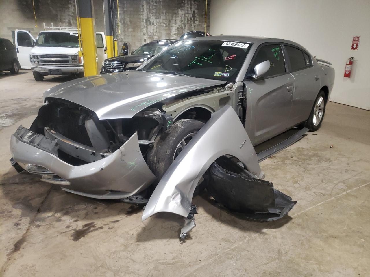 Photo 2 from auction – 2011 DODGE CHARGER R/ with VIN 2B3CL5CT6BH519920