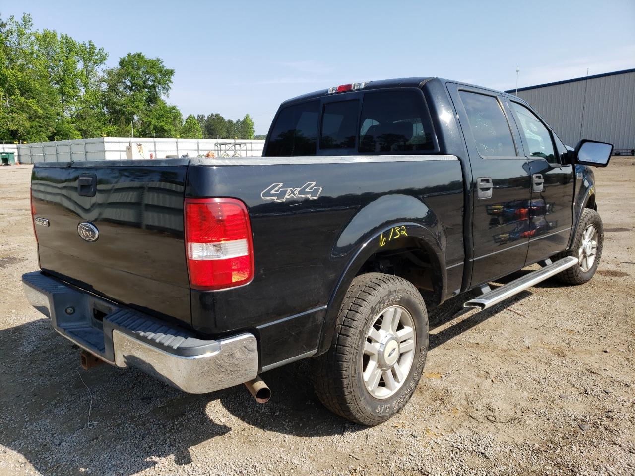 Photo 4 from auction – 2004 FORD F150 SUPER with VIN 1FTPW14574KC79126