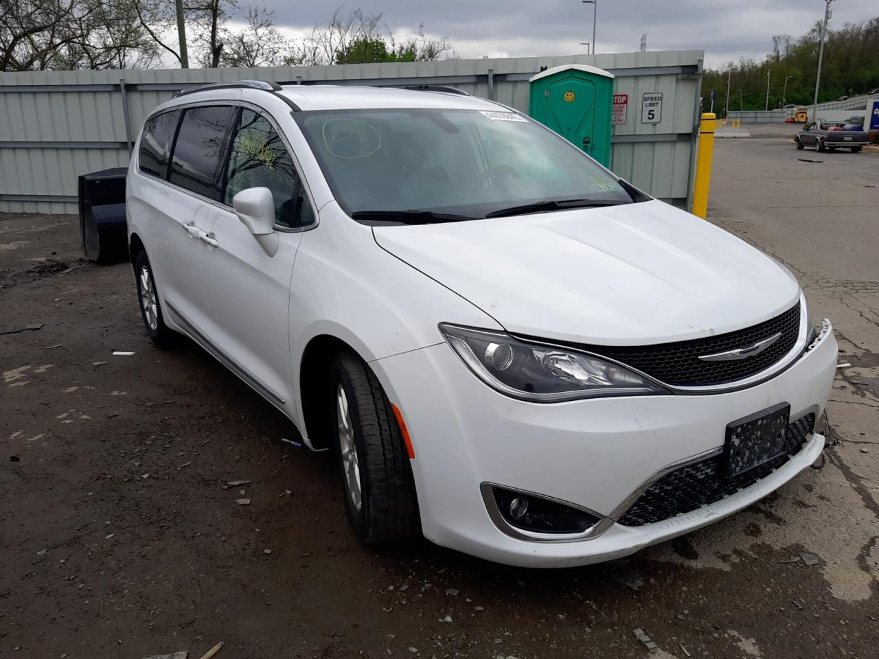 CHRYSLER PACIFICA T 2020 with VIN 2C4RC1BG1LR142480 - Photo from auction