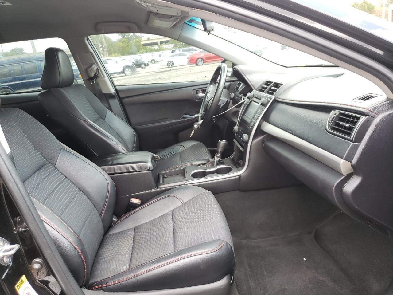 Photo 5 from auction – 2015 TOYOTA CAMRY LE with VIN 4T1BF1FK9FU921412