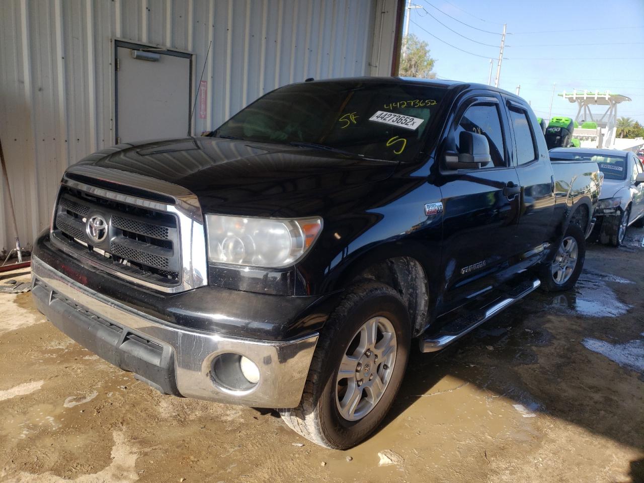 Photo 2 from auction – 2012 TOYOTA TUNDRA DOU with VIN 5TFRY5F15CX128257